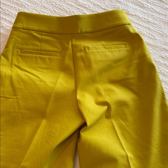 LOFT Chartreuse Yellow wide leg crop Trousers - Picture 4 of 5
